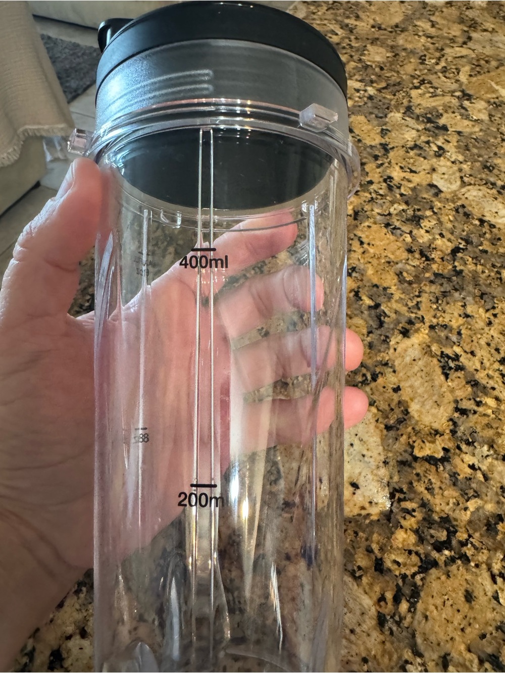 Ninja Clear Plastic Blender Cup with Black Flip Lid - Picture 5 of 6